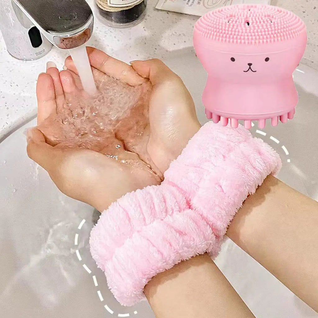 Facial Cleansing Brush with Wrist Strap | Soft Skincare Tool